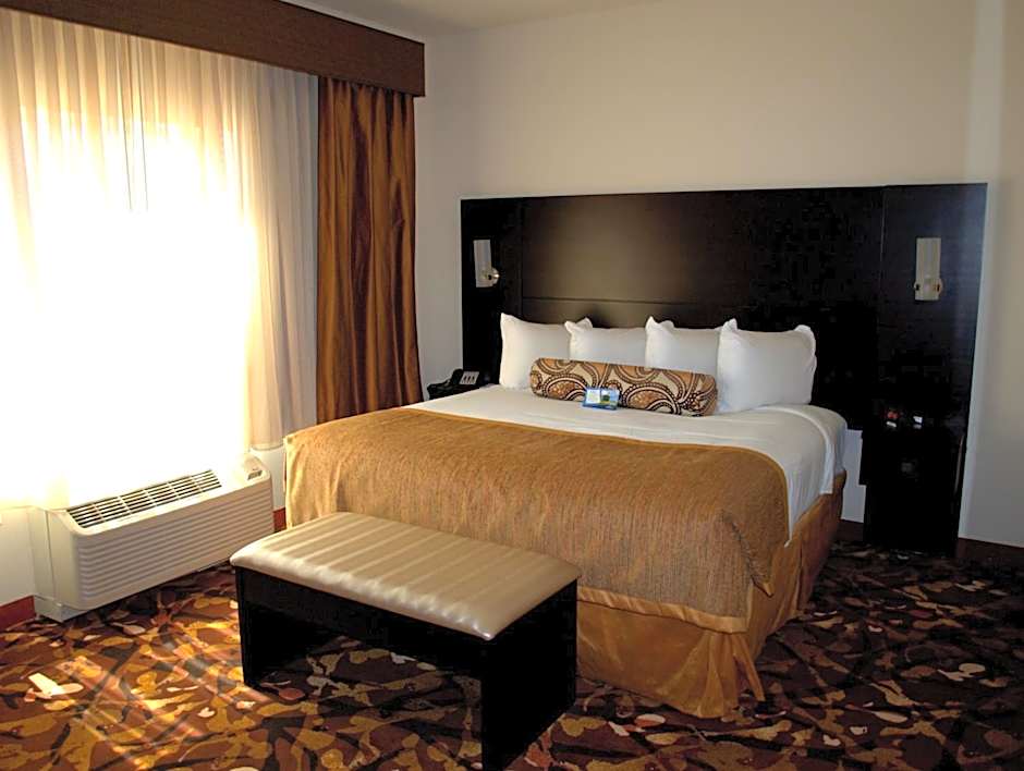 Baymont by Wyndham Hobbs