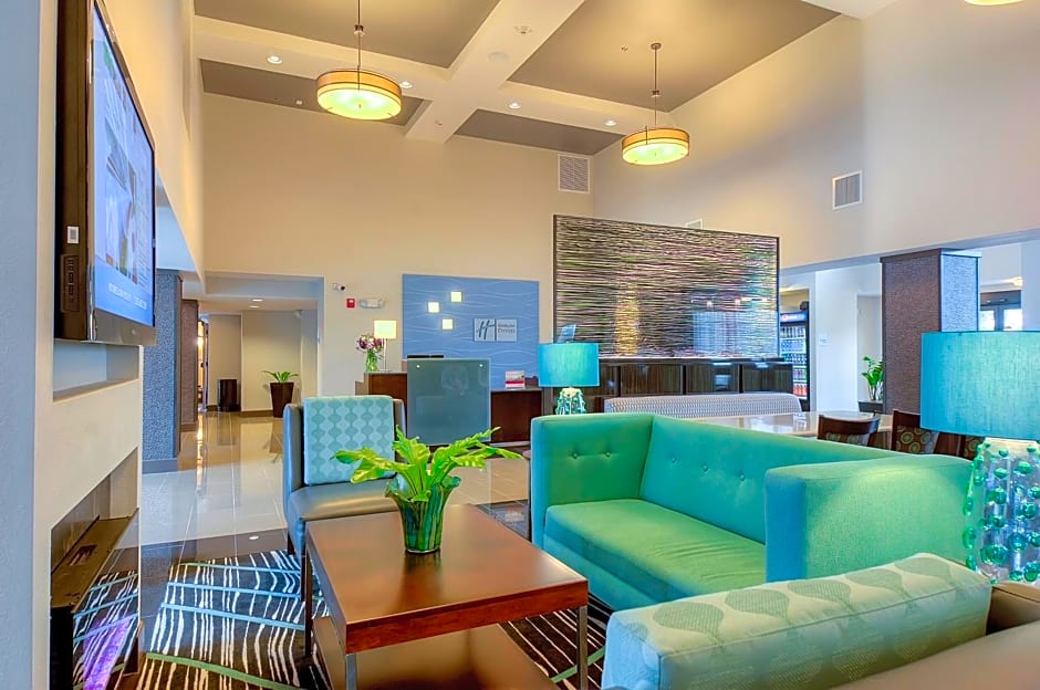 Holiday Inn Express Hotel & Suites Carlsbad Beach, an IHG Hotel