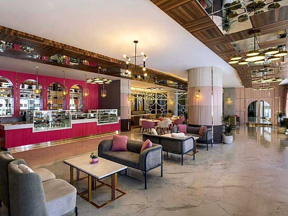Rixos Premium Tekirova - The Land of Legends Access