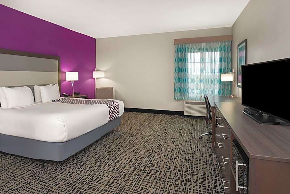 La Quinta Inn & Suites by Wyndham Springfield