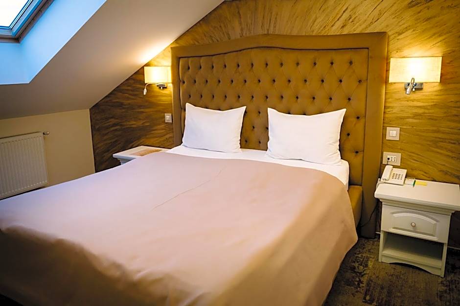 Hotel La Belle Epoque