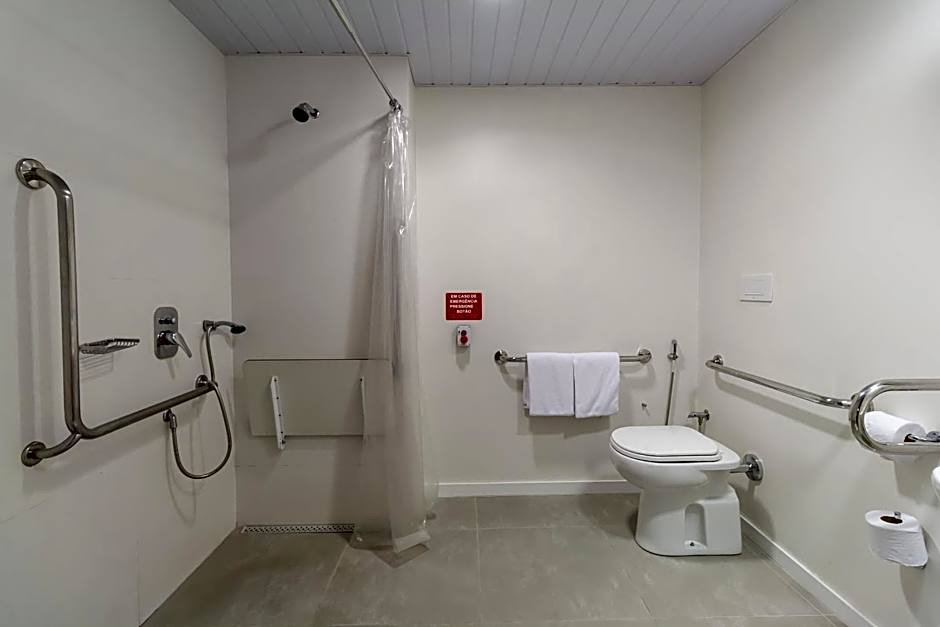 Ibis Budget Blumenau