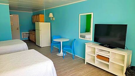 Pool View Efficiency, Ground Floor