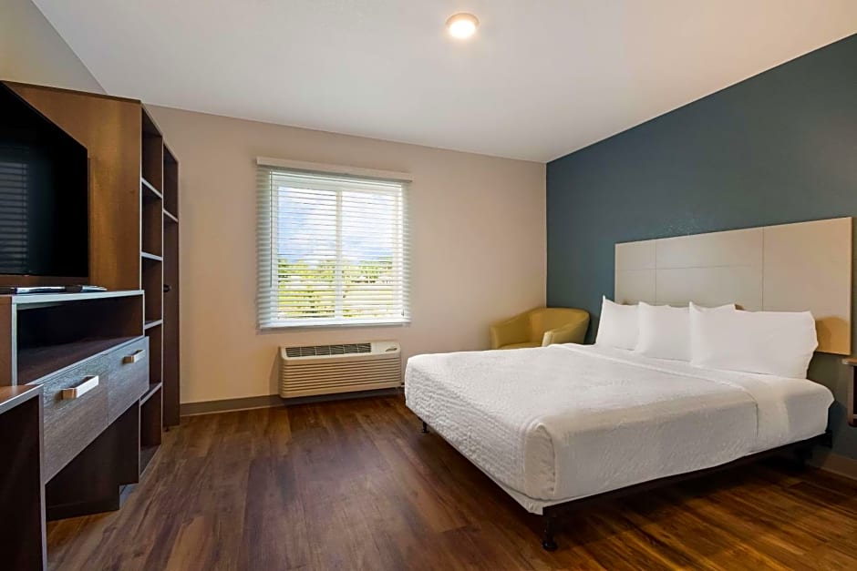 WoodSpring Suites Panama City Beach