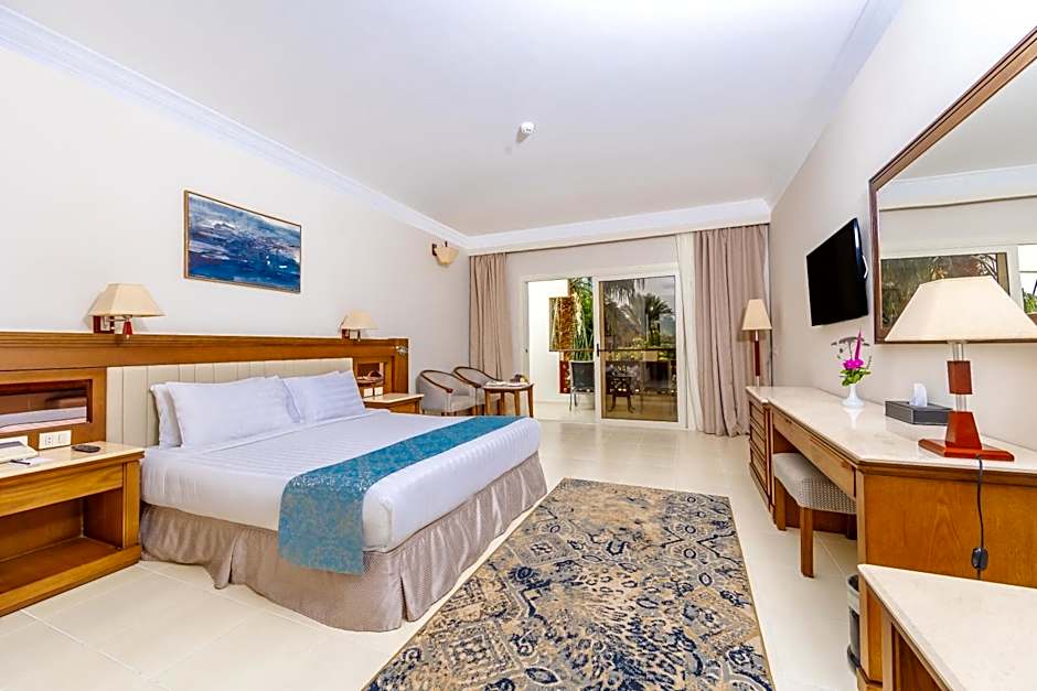 Serenity Makadi Beach