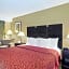 Days Inn & Suites by Wyndham Columbia Airport