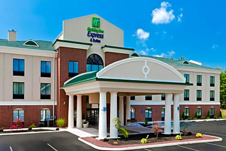 Holiday Inn Express & Suites White Haven - Poconos, an IHG hotel