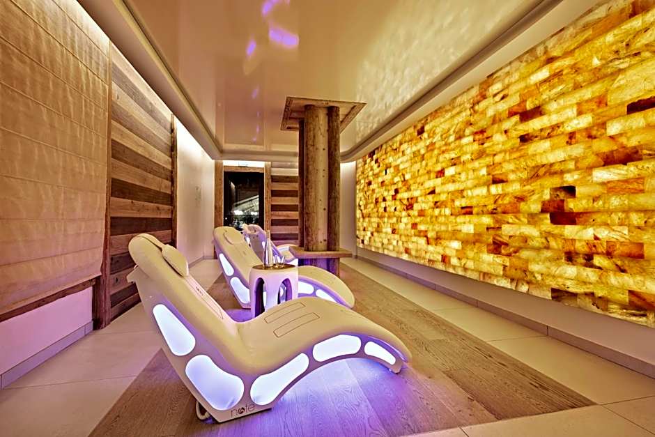 MGM Hôtels & Résidences - Hôtel Les Suites d'Alexane