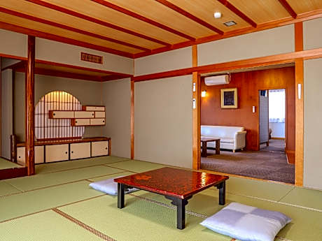 Standard Japanese Western Style Twin with 16 Plus 7 pnt 5 Tatami, Shared Bathroom, Non-Smoking