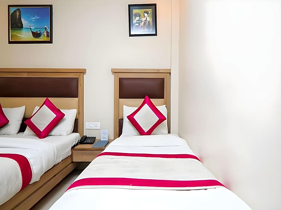 Hotel Amar International