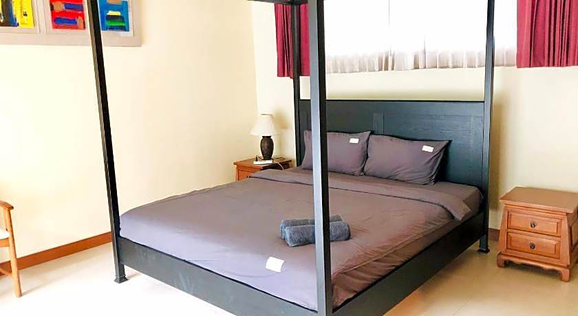 Karon Beach Walk Villa