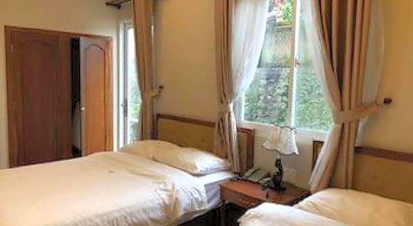 Dreams Hotel