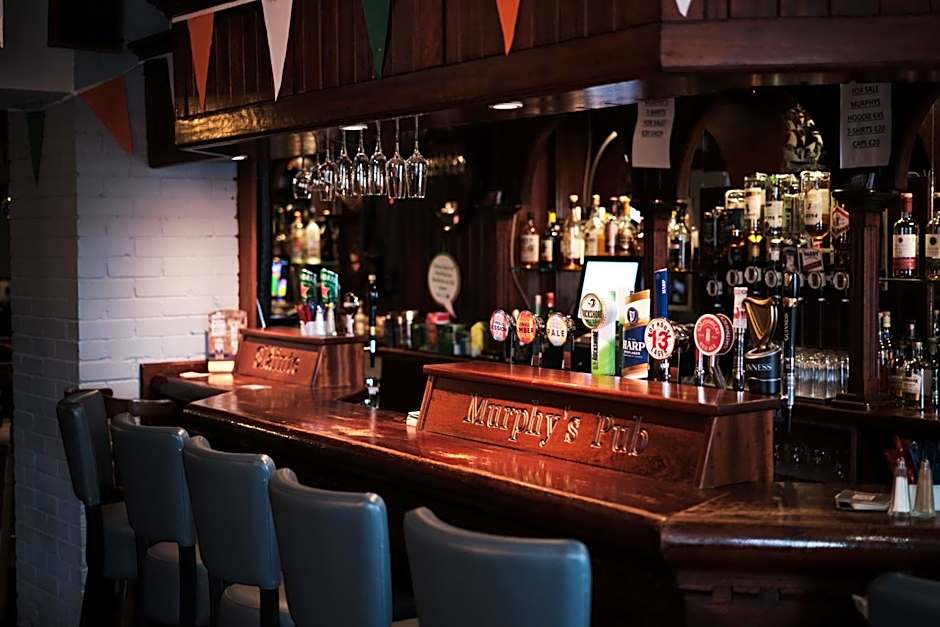 Murphy's Pub and Bed & Breakfast