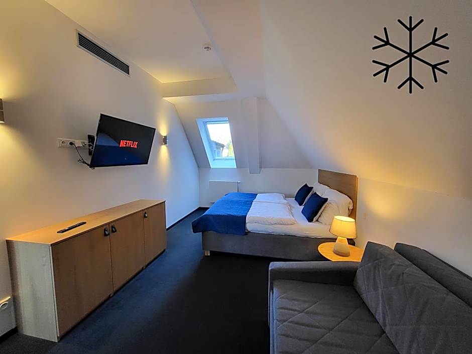 Pension Jitřenka Hřensko - Breakfast Included & Free Parking