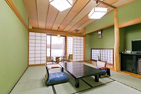 Japanese-Style Room