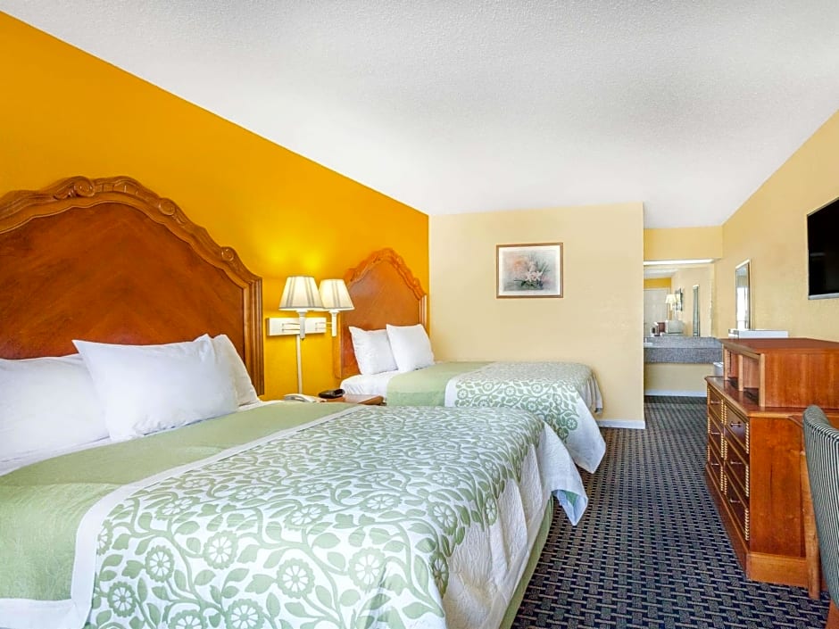 Days Inn by Wyndham Jacksonville