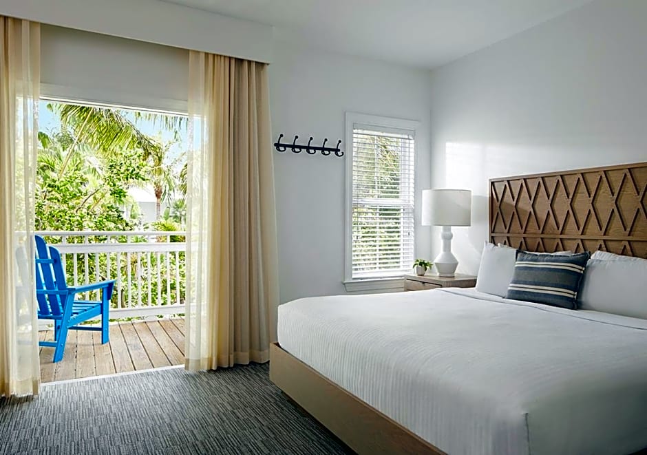 Parrot Key Hotel & Villas