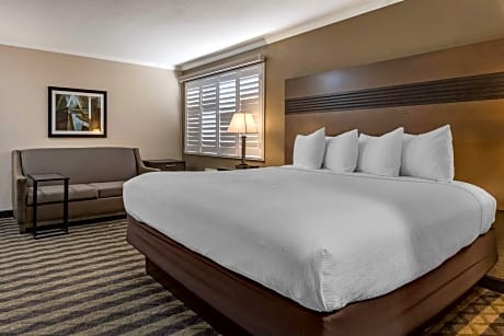 King Room with Sofa Bed - Non-Smoking