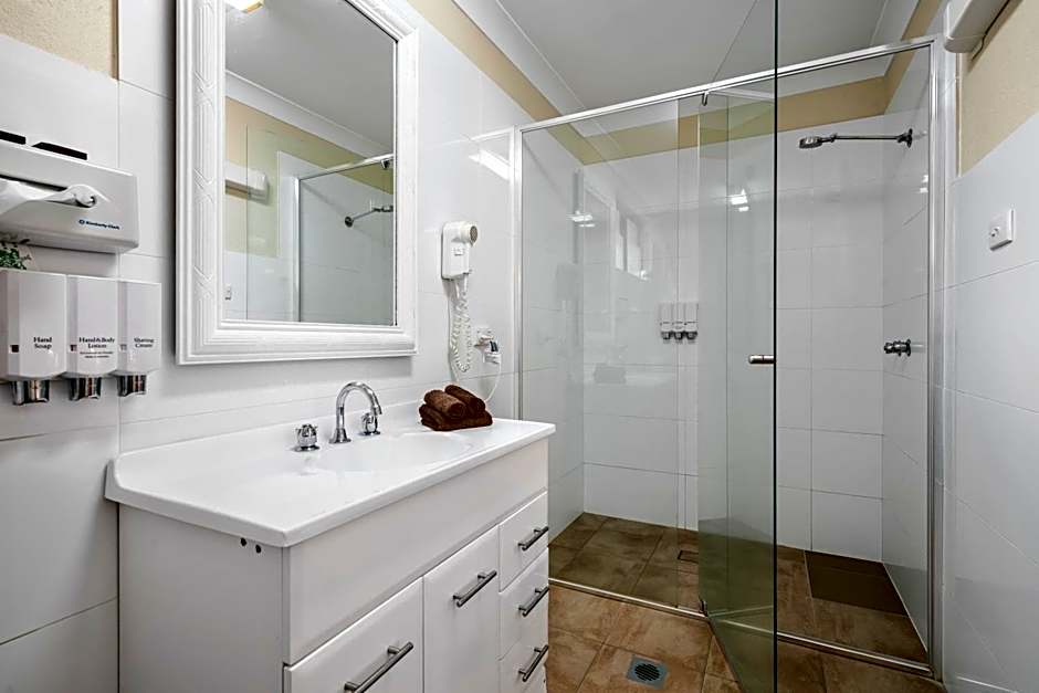 Garden City Motor Inn