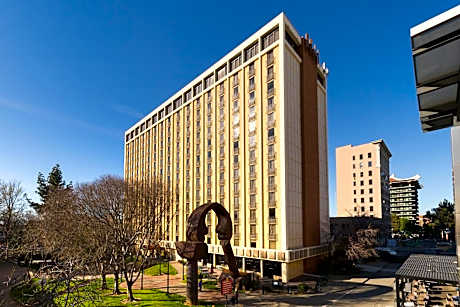Holiday Inn Sacramento-Capitol Plaza By IHG