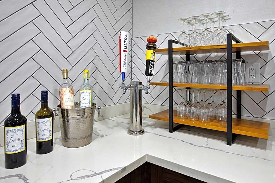 Staybridge Suites Ames By IHG