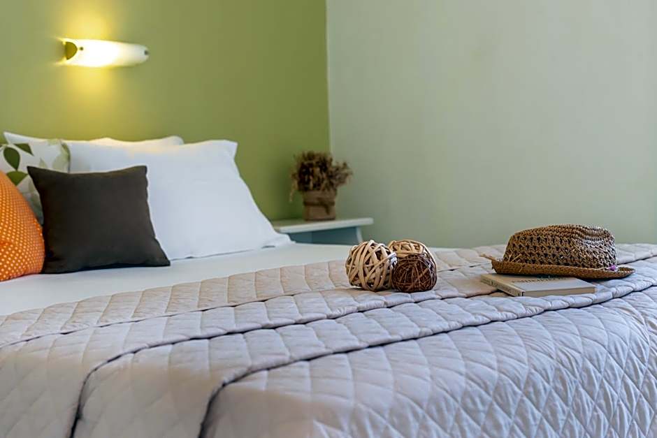 Panorama Studios & Apartments