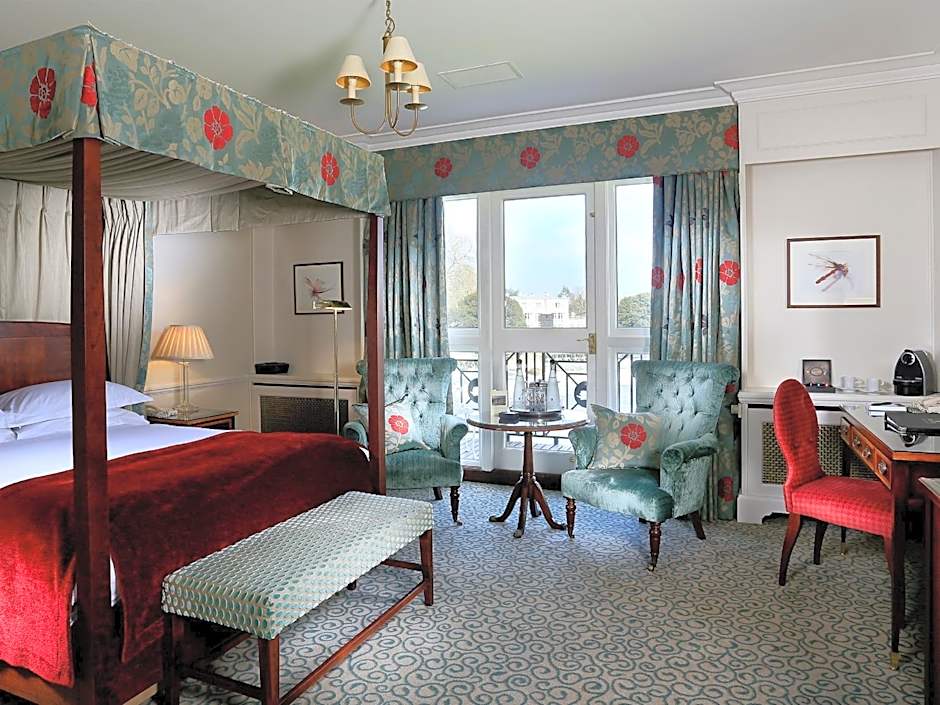 Macdonald Compleat Angler