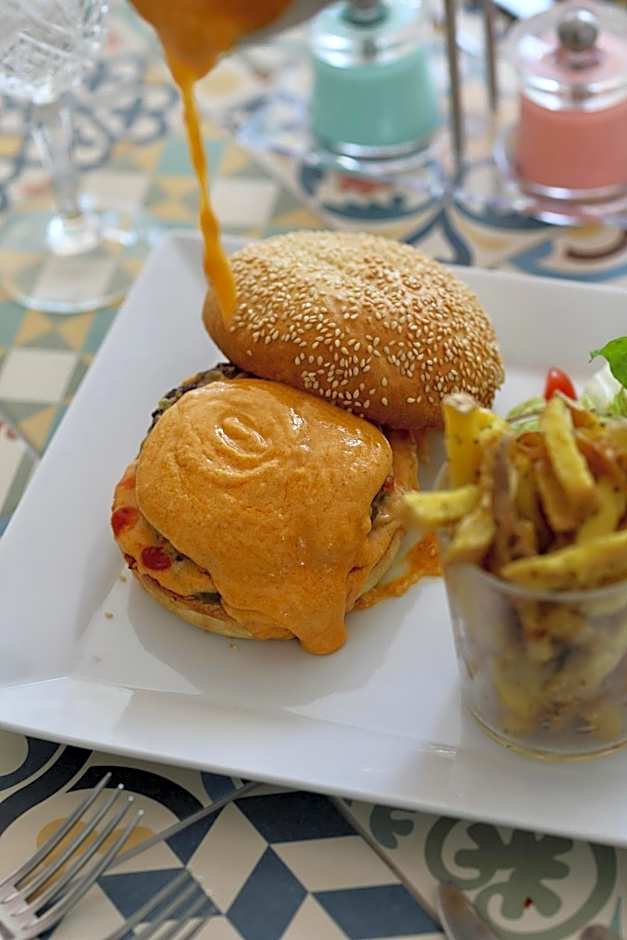 greet hôtel Pont du Gard - Route d'Avignon