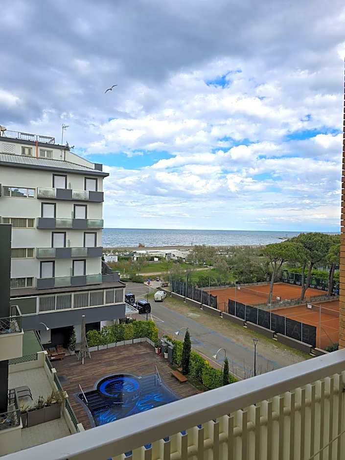 Hotel Helios Beach