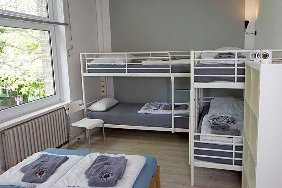 Flensbed Hotel & Hostel