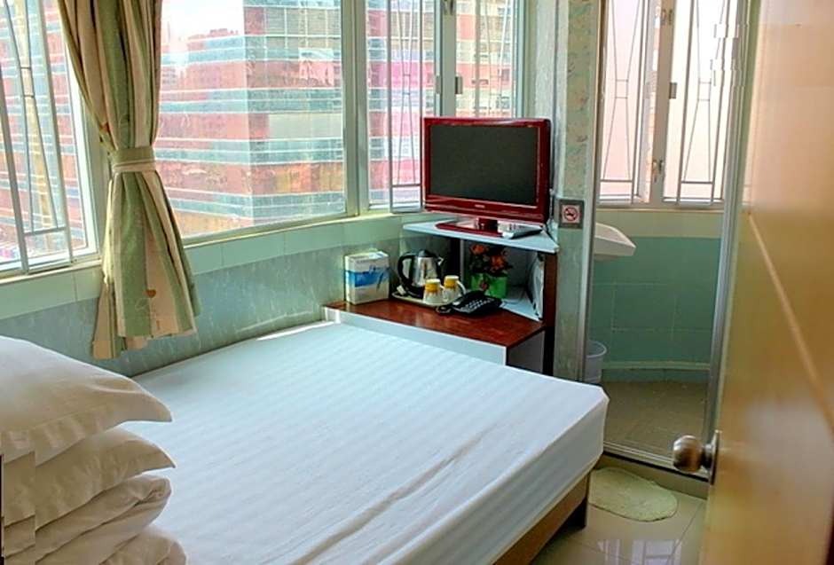 Geo-Home Holiday Hotel