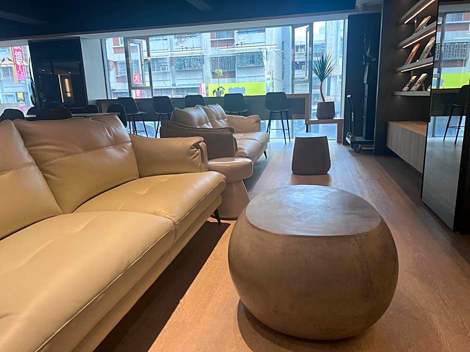 HUB HOTEL KAOHSIUNG YISIN BRANCH