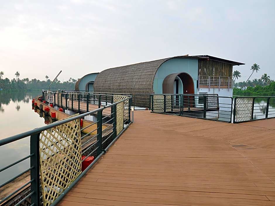 Aquatic Island by Poppys, Cochin