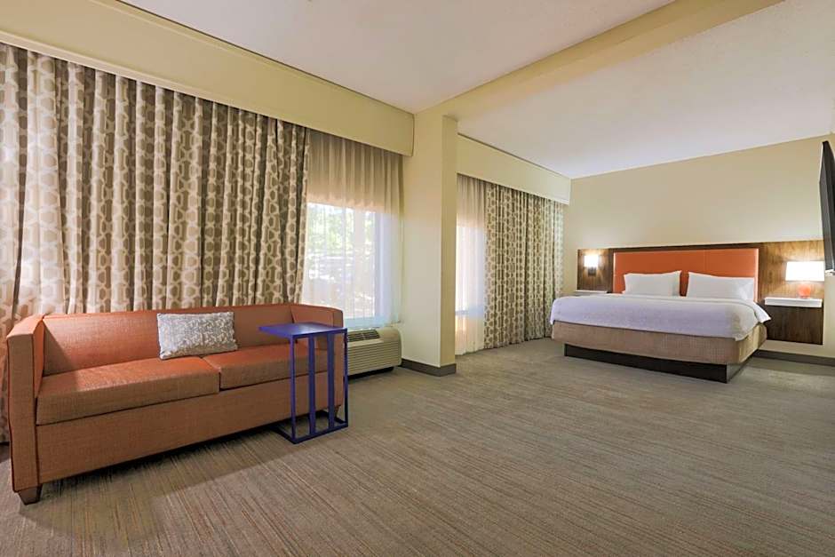 Hampton Inn By Hilton Raleigh/Garner