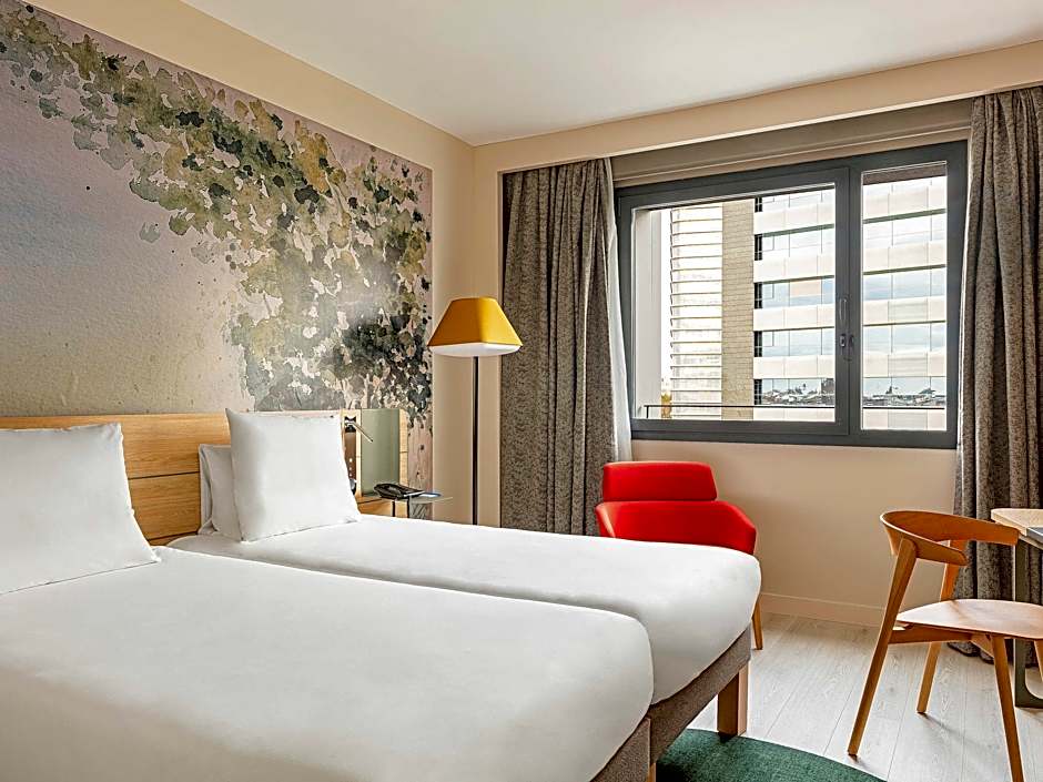Photo 1 of 10 of Superior 2 Twin Beds