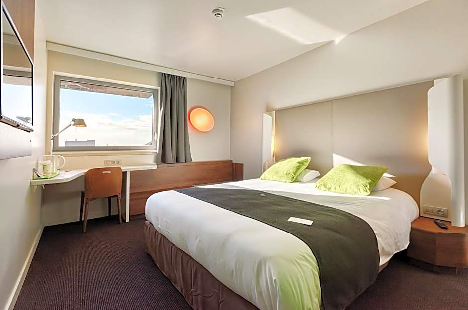 Campanile La Roche Sur Yon Centre Gare