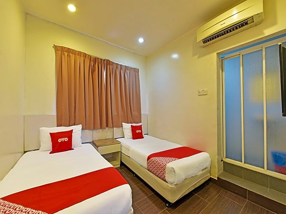 OYO 90853 New Soho Hotel