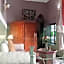 Riad Maizie
