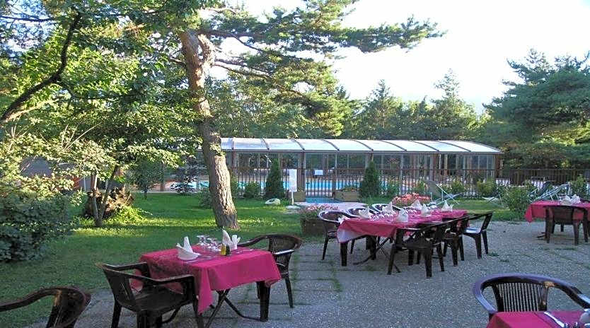 Logis Hotel Le Lac