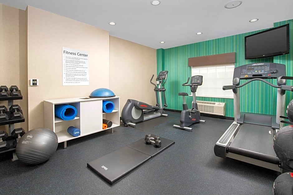 Holiday Inn Express Hotel & Suites Annapolis by IHG