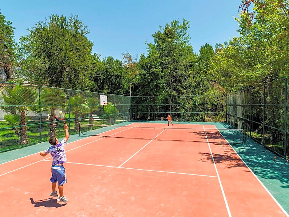 Lykia Botanika Beach Fun & Club - All Inclusive