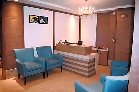 Lemonwood Suites By F9 Hotels