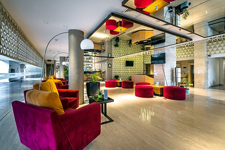 Crown Prince Hotel Surabaya Managed by Midtown Indonesia Hotels