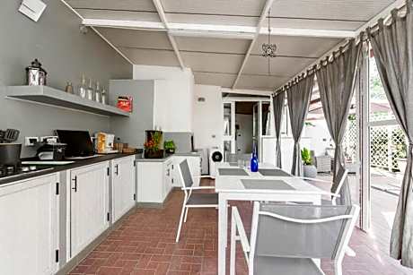 King Room with Garden View