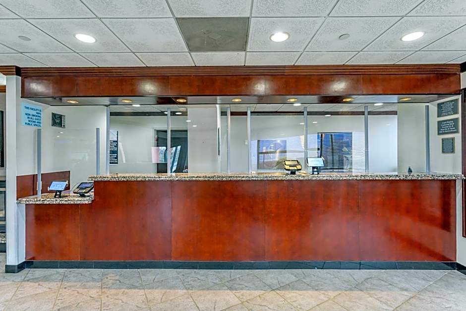 Comfort Inn Paramus - Hackensack