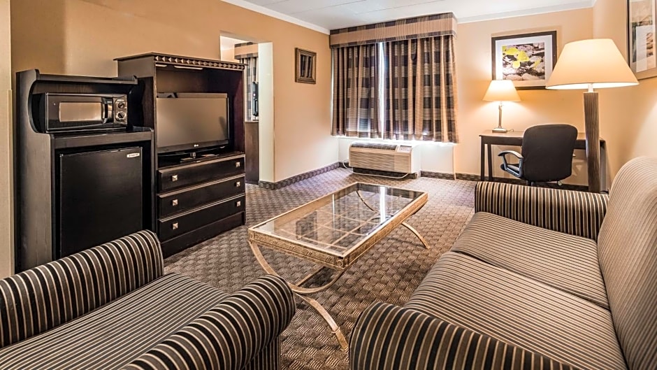 Best Western Hazlet Inn