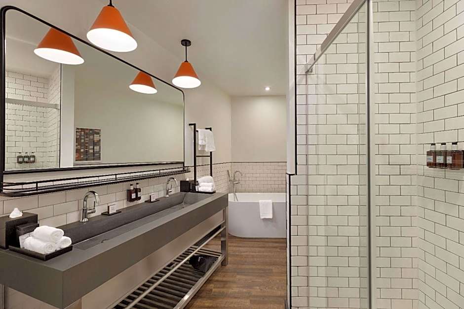 Origin Westminster a Wyndham Hotel