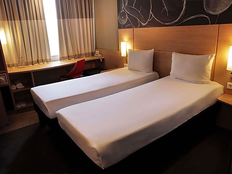 Ibis Yerevan Center