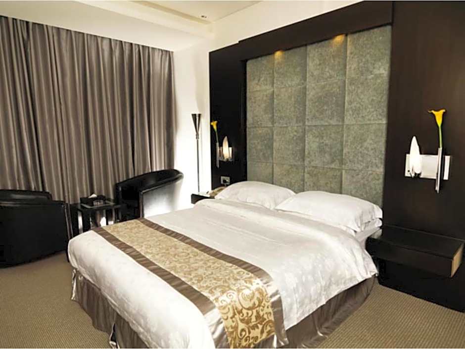 WH Hotel