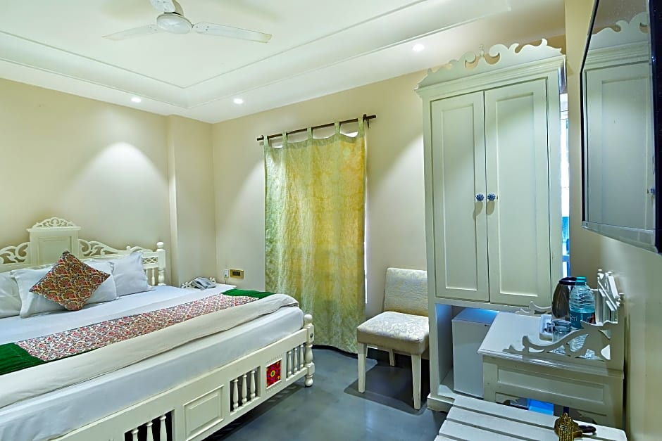 Hotel Pinky Villa - New Delhi Railway Station 